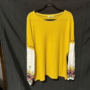 Hope brand mustard yellow‎ sweater ..super soft / Size 8 / M-8